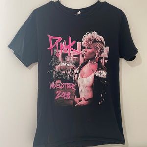 Pink World Tour graphic tee